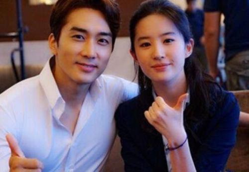 娱乐圈吃瓜有版权吗现在,版权之争下的娱乐资讯传播